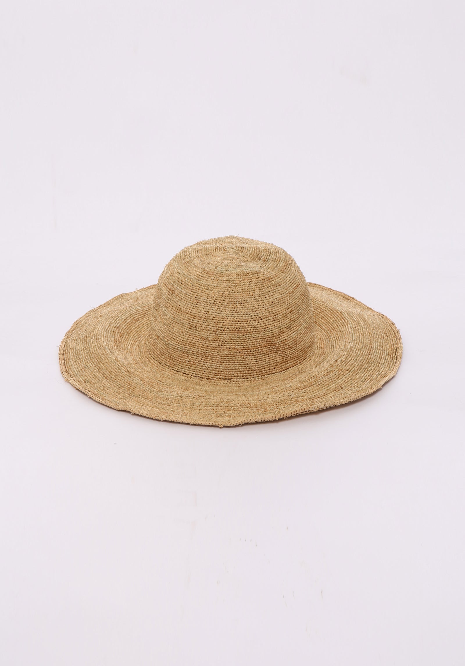 Cono Raw Raffia